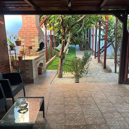 Casa Stefy Vama Veche วามาเวเก ภายนอก รูปภาพ
