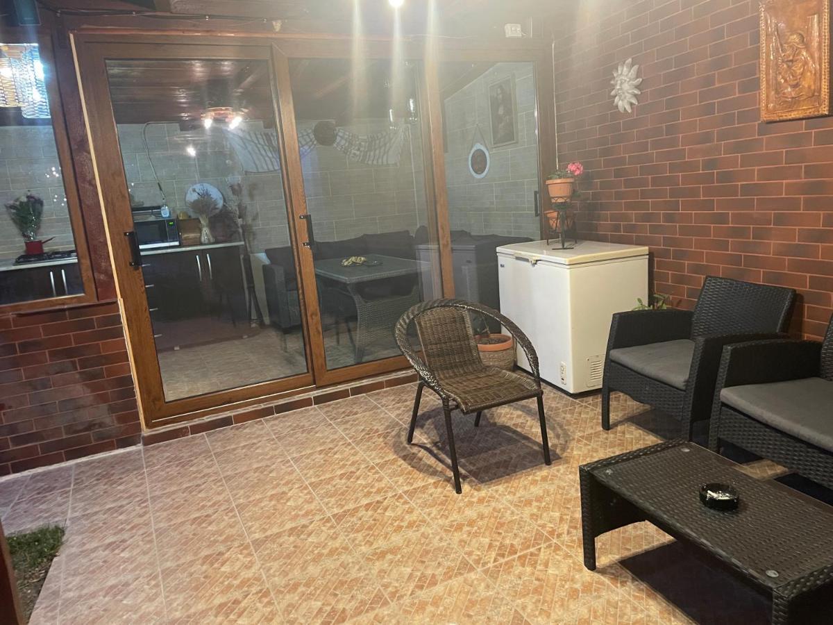 Casa Stefy Vama Veche วามาเวเก ภายนอก รูปภาพ