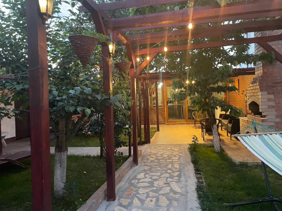 Casa Stefy Vama Veche วามาเวเก ภายนอก รูปภาพ